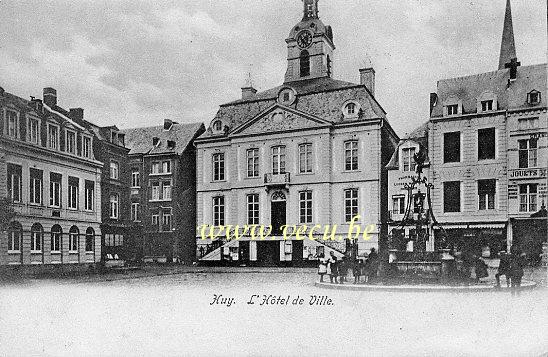 ancienne carte postale de Huy L'Hôtel de Ville