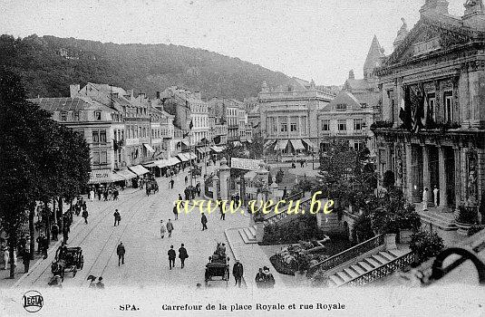 ancienne carte postale de Spa Carrefour de la place Royale et rue Royale
