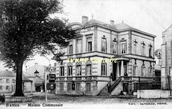 ancienne carte postale de Battice Maison Communale