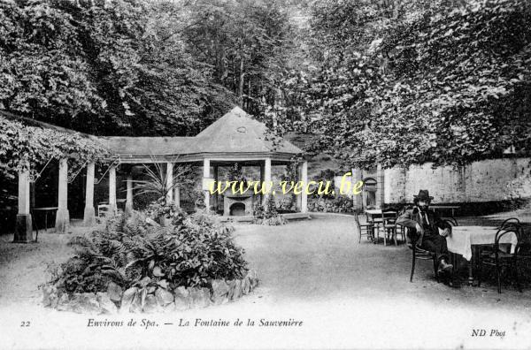 ancienne carte postale de Spa La fontaine de la Sauvenière