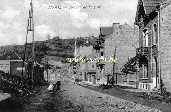 ancienne carte postale de Trooz Avenue de la Gare