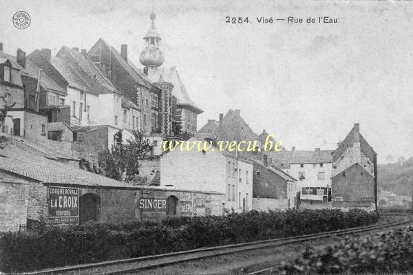 ancienne carte postale de Visé Rue de l'eau