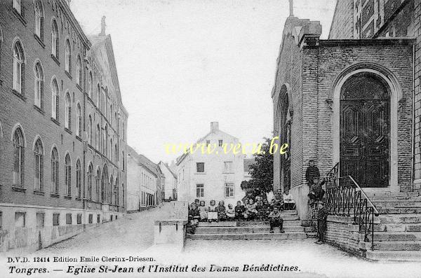 ancienne carte postale de Tongres Eglise St-Jean et l'institut des Dames Bénédictines