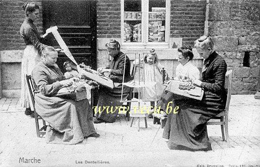 ancienne carte postale de Marche Les Dentellières