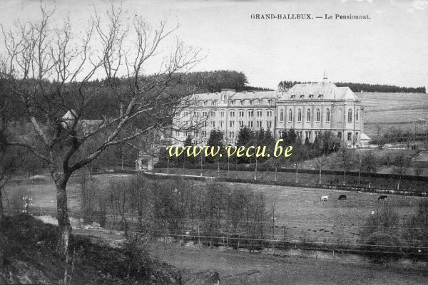 ancienne carte postale de Grand-Halleux Le Pensionnat