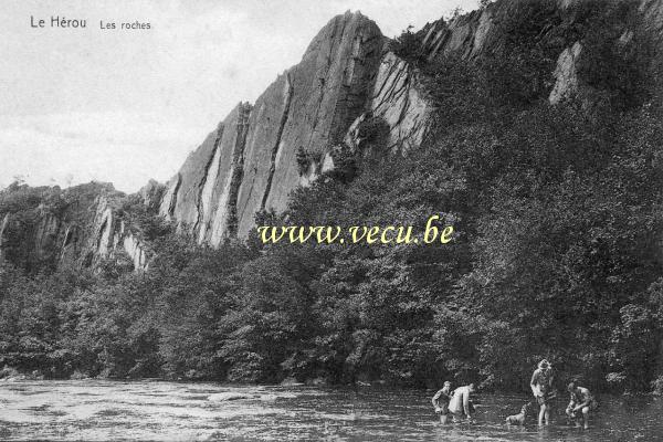 ancienne carte postale de Houffalize Le Hérou - Les roches