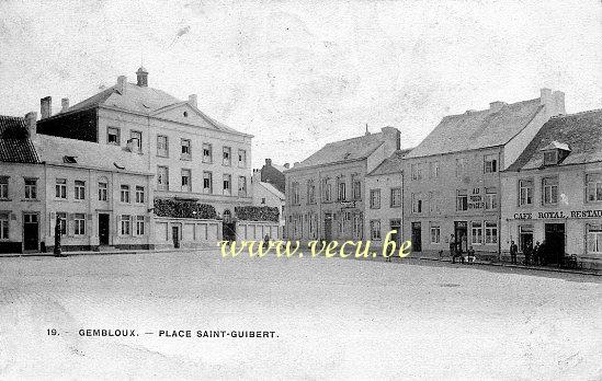 ancienne carte postale de Gembloux Place Saint-Guibert