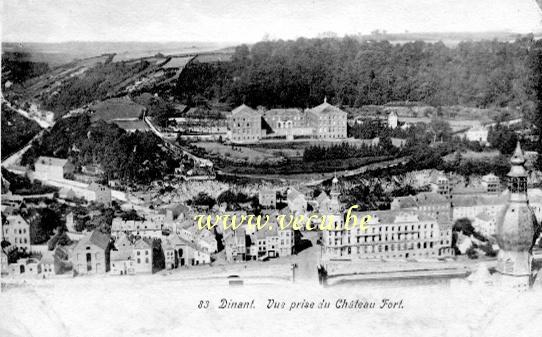 ancienne carte postale de Dinant Vue prise du château-fort.