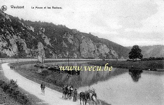 ancienne carte postale de Waulsort La Meuse et les rochers