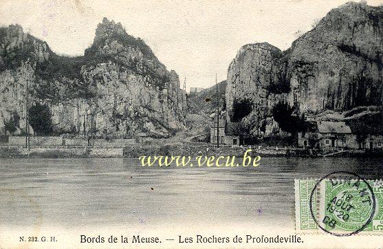 ancienne carte postale de Profondeville Bords de Meuse - Les Rochers de Profondeville