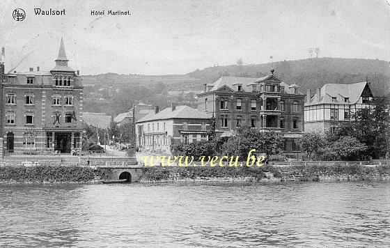 ancienne carte postale de Waulsort Hôtel Martinot