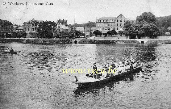 ancienne carte postale de Waulsort Le Passeur d'eau
