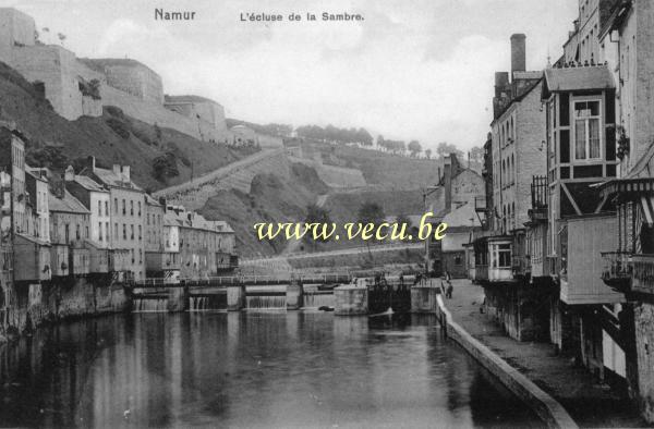 ancienne carte postale de Namur L'écluse de la Sambre