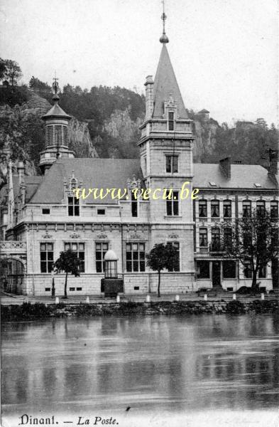 ancienne carte postale de Dinant La Poste