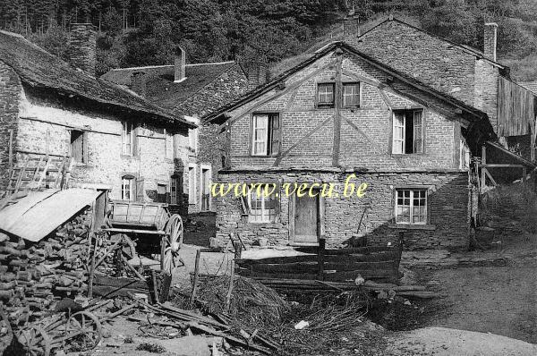 ancienne carte postale de Bohan Un vieux coin près de la place - Maison du Marichau