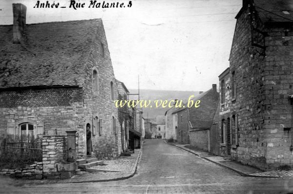 ancienne carte postale de Anhée Rue Matante, 5