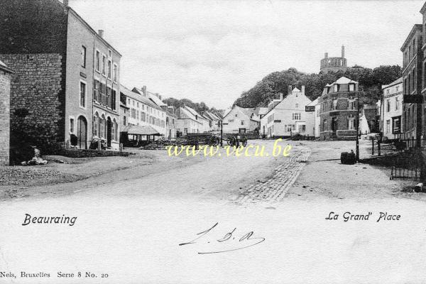 ancienne carte postale de Beauraing La Grand'Place