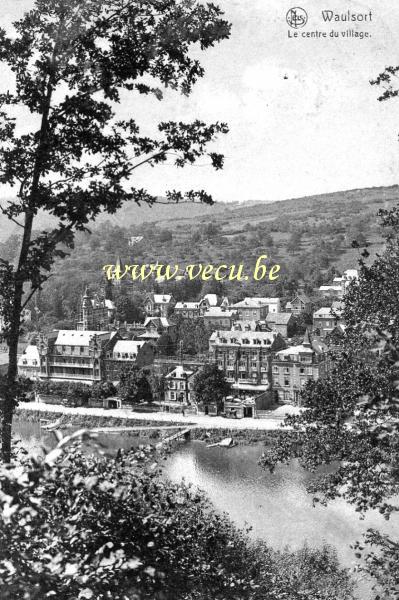ancienne carte postale de Waulsort Le centre du village