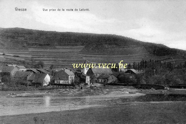ancienne carte postale de Vresse-sur-Semois Vue prise de la route de Laforêt