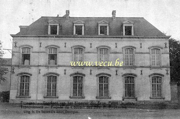 ancienne carte postale de Tronchiennes Facade du couvent des Révérends pères jésuites