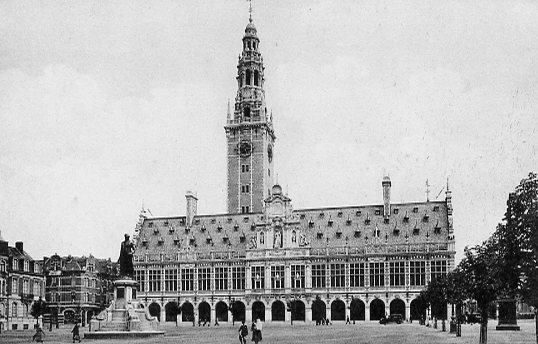 Cpa de Louvain Bibliothèque de l'Université - Statue Sylvain Van de Weyer