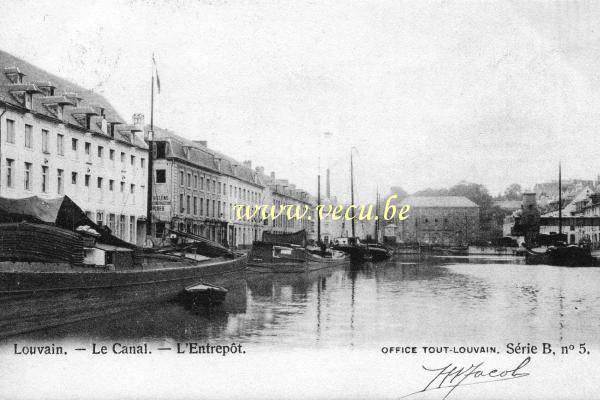 postkaart van Leuven Kanaal en pakhuizen