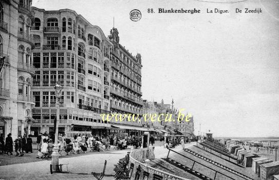 postkaart van Blankenberge De zeedijk