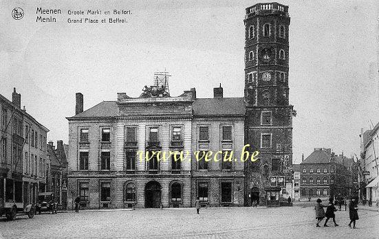 postkaart van Menen Groote Markt en Belfort