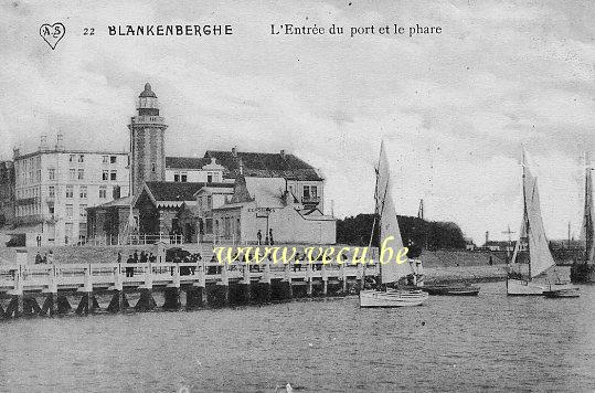 postkaart van Blankenberge L'entrée du port et le phare