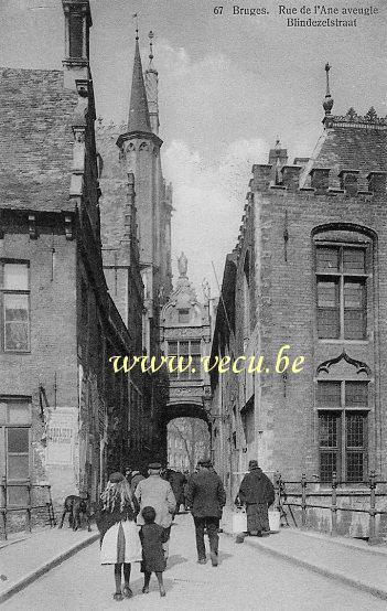 ancienne carte postale de Bruges Rue de l'Ane aveugle
