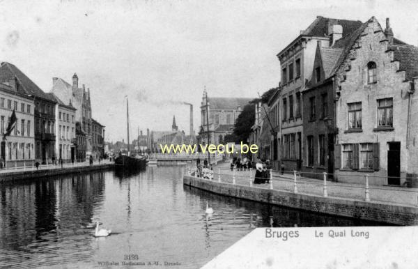 ancienne carte postale de Bruges Le Quai Long