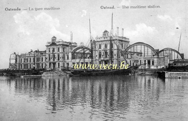 ancienne carte postale de Ostende La gare maritime