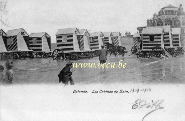 ancienne carte postale de Ostende Les cabines de bain