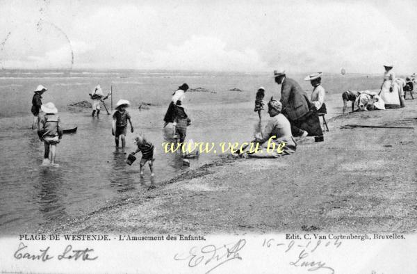 ancienne carte postale de Westende Plage de Westende - L'amusement des enfants