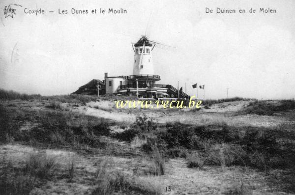 ancienne carte postale de Coxyde Les dunes et le moulin