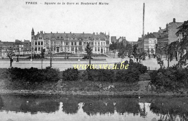 ancienne carte postale de Ypres Square de la gare et Boulevard Malou