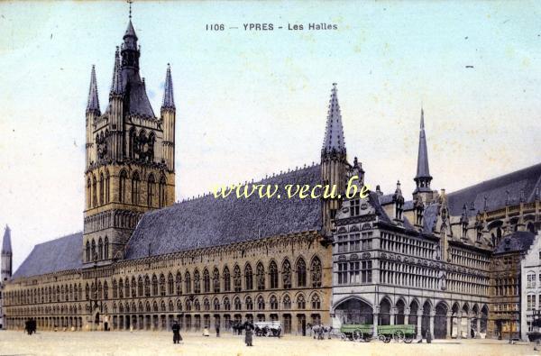 ancienne carte postale de Ypres Les Halles