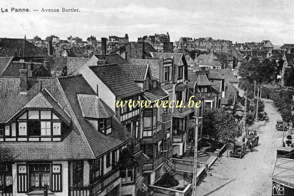 ancienne carte postale de La Panne Avenue Bortier