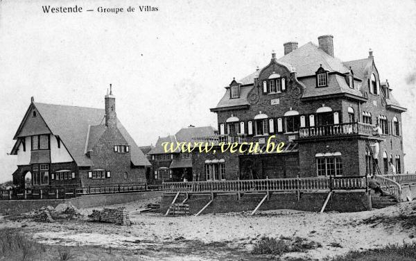 ancienne carte postale de Westende Groupe de Villas