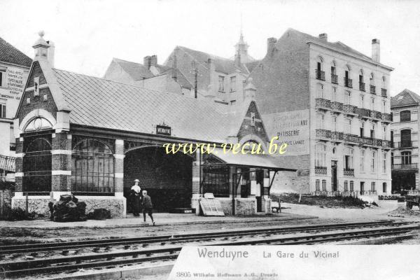 ancienne carte postale de Wenduyne La gare du Vicinal (et l'Hôtel Pauwels)