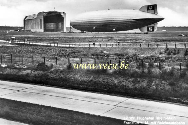 postkaart van Luchtschepen Zeppelin flüghafen Frankfurt a.M.