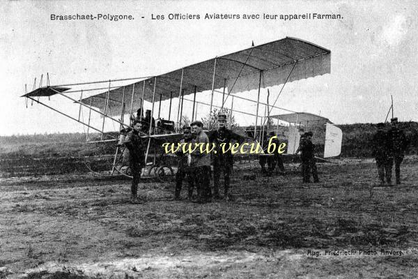 postkaart van Vliegtuigen Brasschaet - Polygone - Les officiers aviateurs avec leur appareil Farman