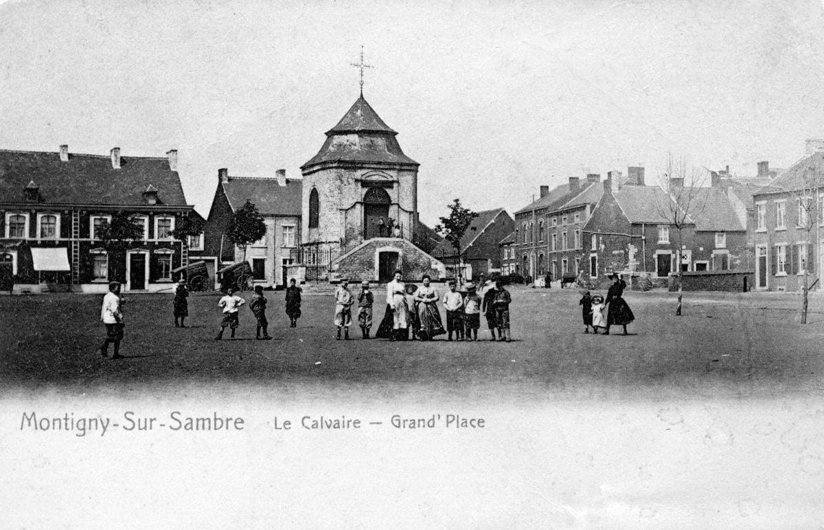 Format d'agrandissement carte postale ancienne MontigniessurSambre