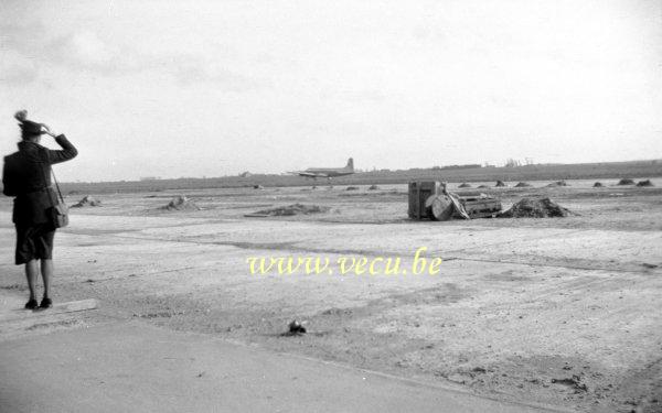 photo ancienne  d'avions   Départ de Bruxelles le 21 novembre 1946