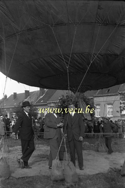 foto  van ballon  