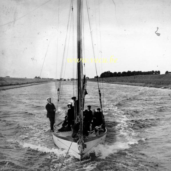 photo ancienne  de voiliers  Régates sur l'Escaut