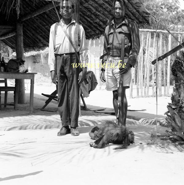 foto van  Retour de la Chasse au singe