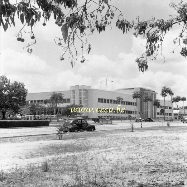 photo ancienne  d' urbanisme au Congo  