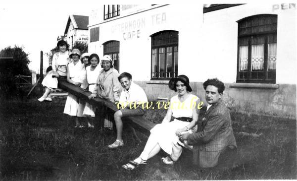 photo ancienne  du Coq  Devant la Laiterie du Vossesslag