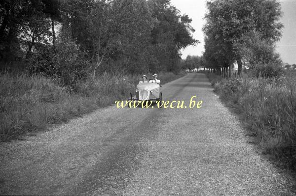 photo ancienne  de La Panne  Cuistax